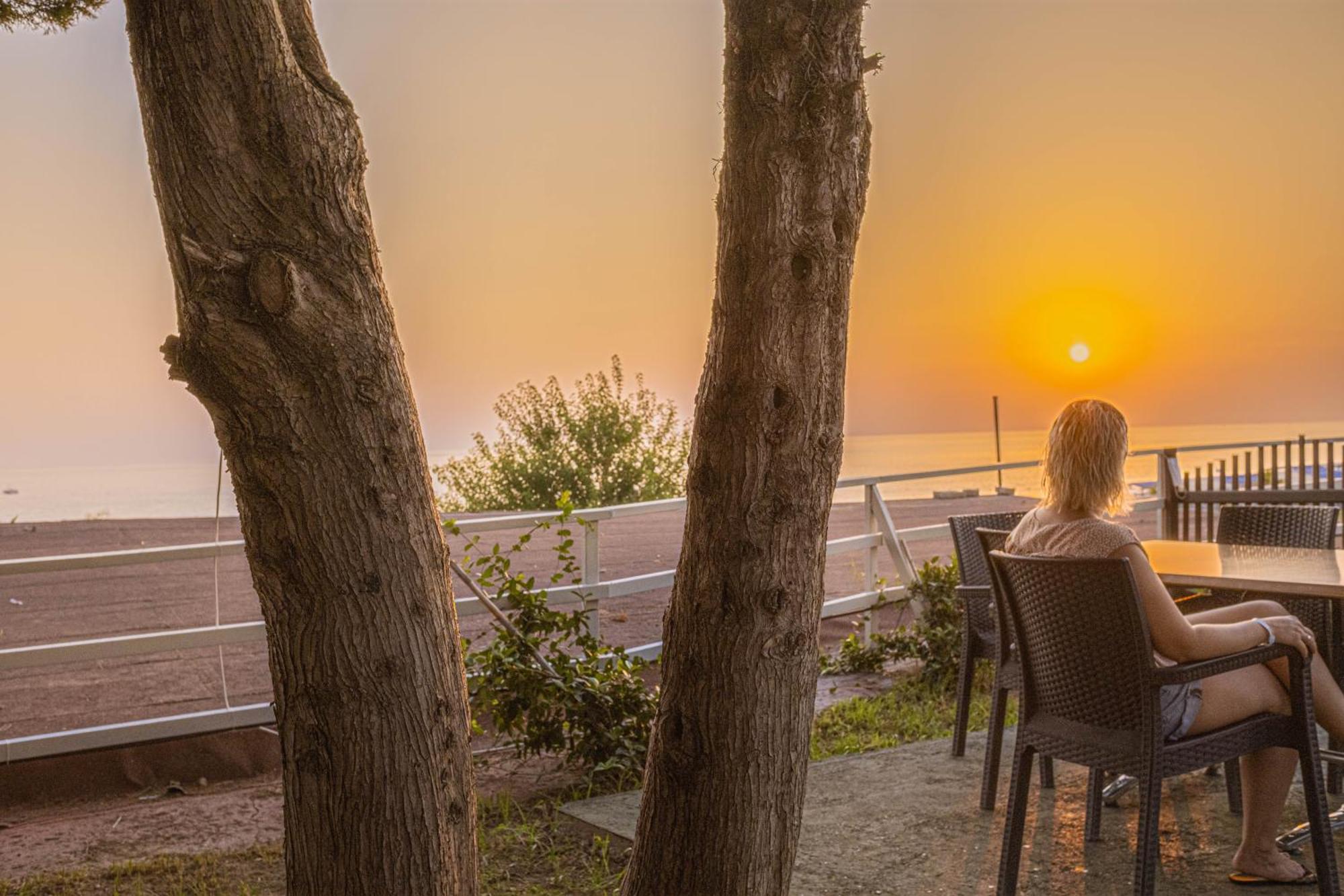 Elysium Elite Hotel & Spa Kızılot Dış mekan fotoğraf